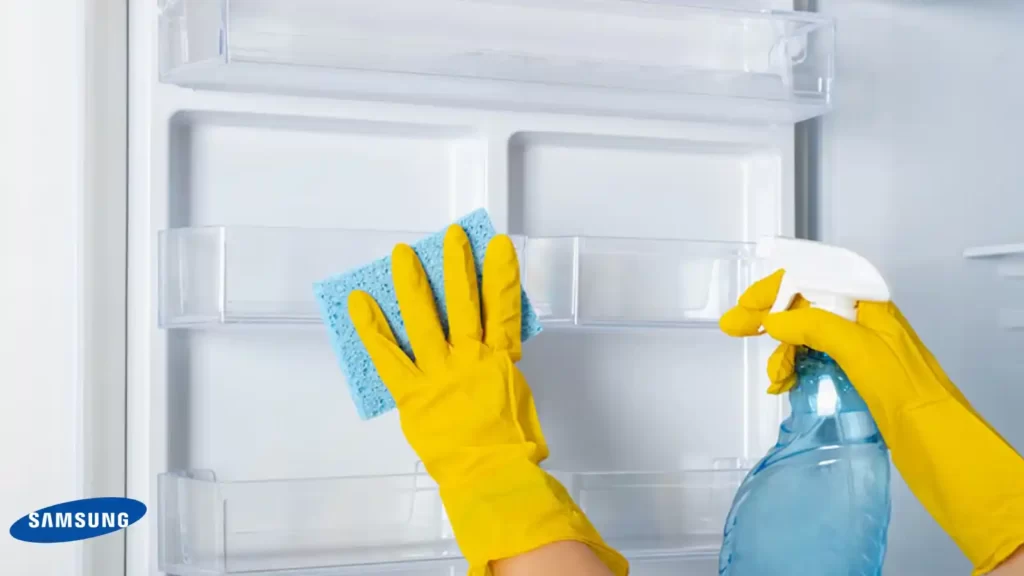 راهنمای تمیز کردن یخچال سامسونگ (مرحله به مرحله)